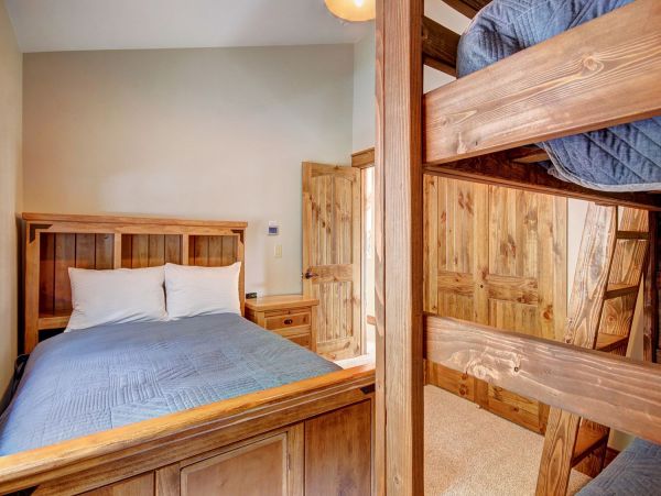 Breckenridge Home 952216