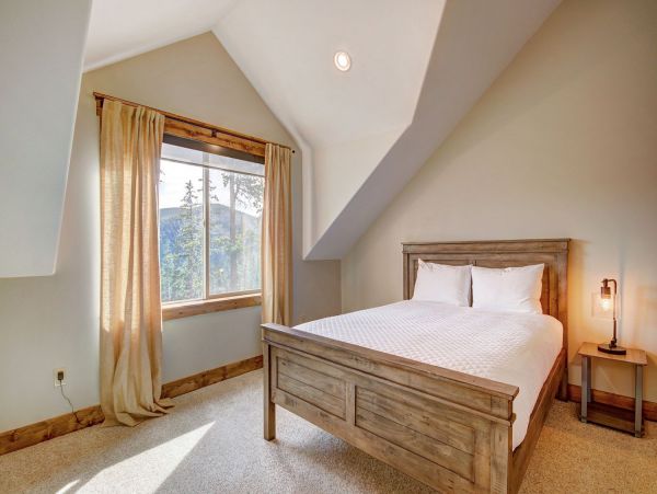Breckenridge Home 952216
