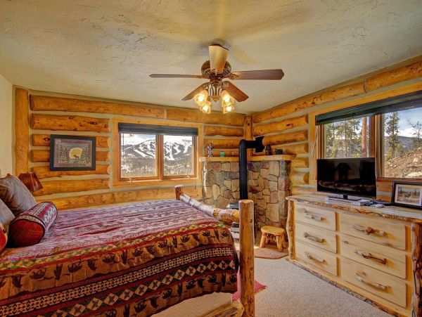 Breckenridge Home 952218