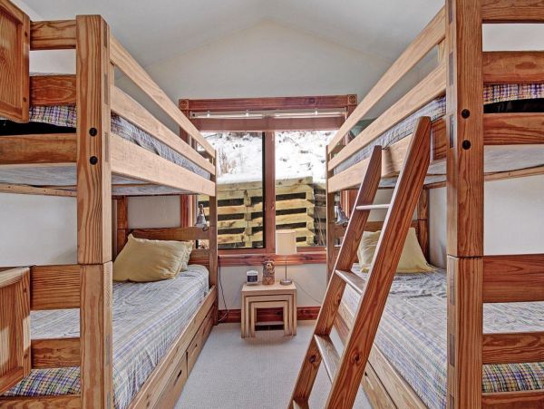 Breckenridge Home 952219