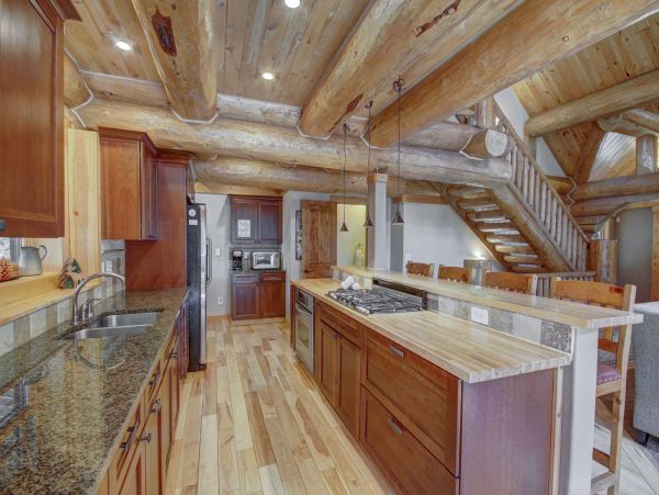 Breckenridge Home 952220