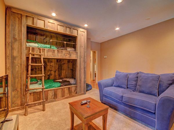 Breckenridge Home 952220