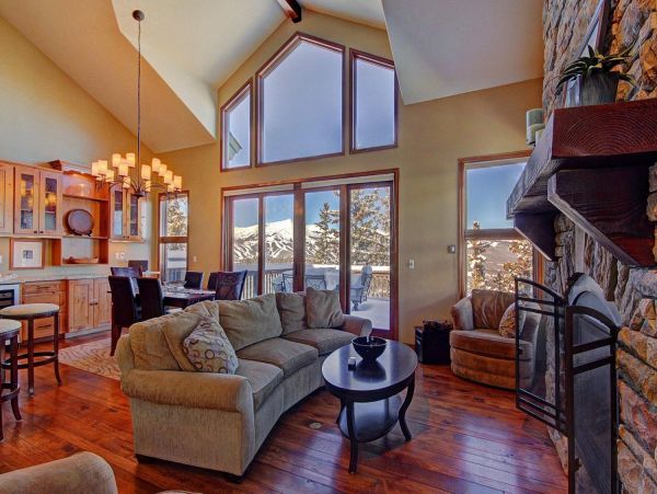 Breckenridge Home 952226