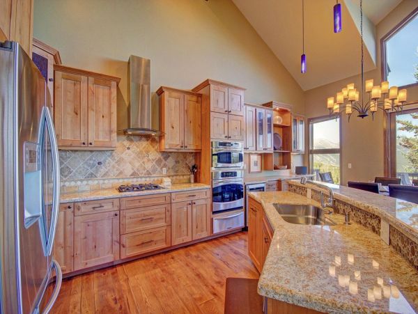 Breckenridge Home 952226