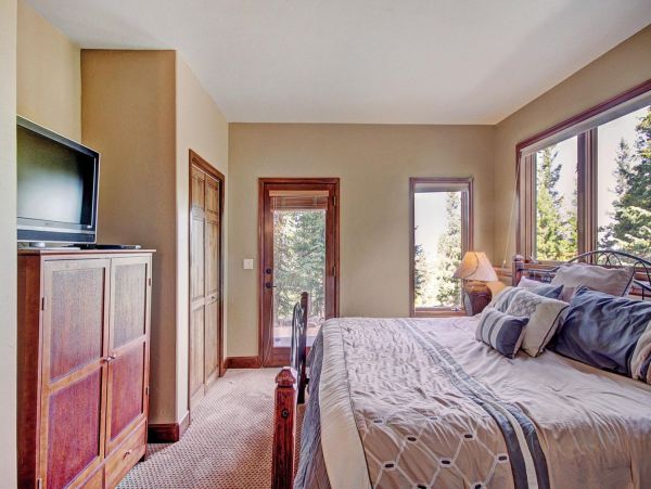 Breckenridge Home 952226