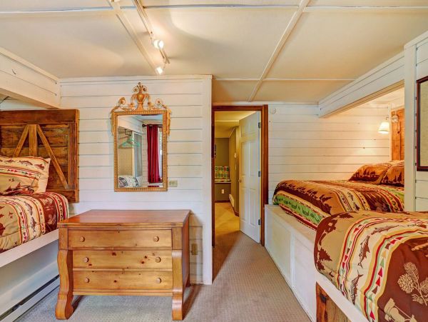 Breckenridge Home 952227