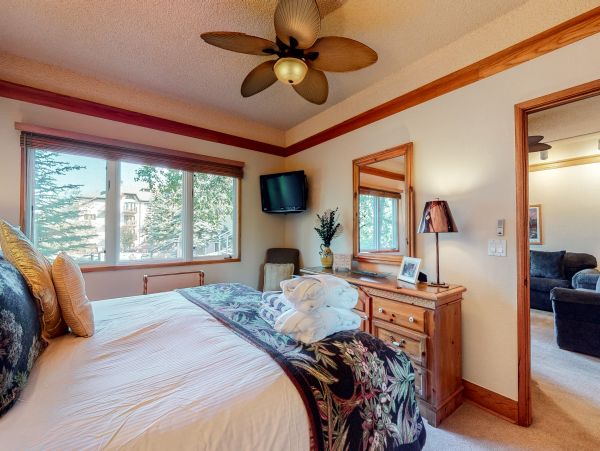 Beaver Creek Bachelor Gulch Condo 952401