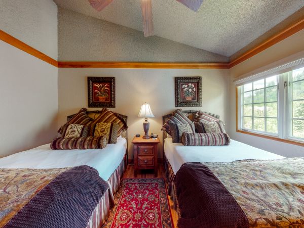 Beaver Creek Bachelor Gulch Condo 952444