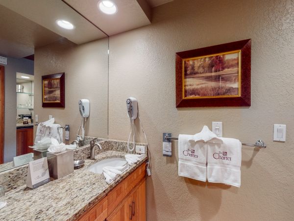 Beaver Creek Bachelor Gulch Condo 952444