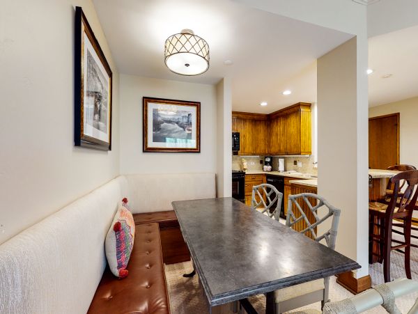 Beaver Creek Bachelor Gulch Condo 952451