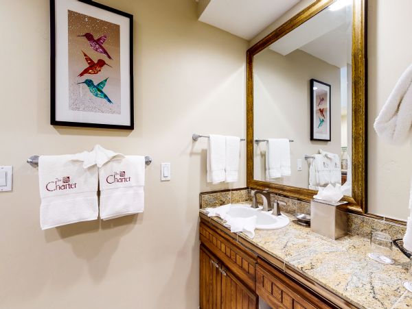 Beaver Creek Bachelor Gulch Condo 952451