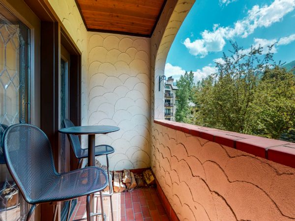 Beaver Creek Bachelor Gulch Condo 952451