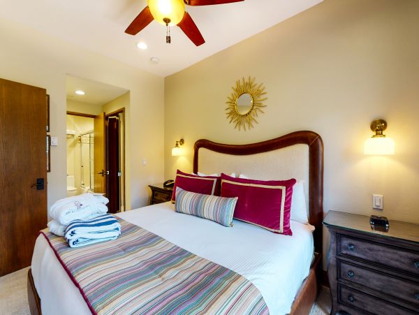 Beaver Creek Bachelor Gulch Condo 952451