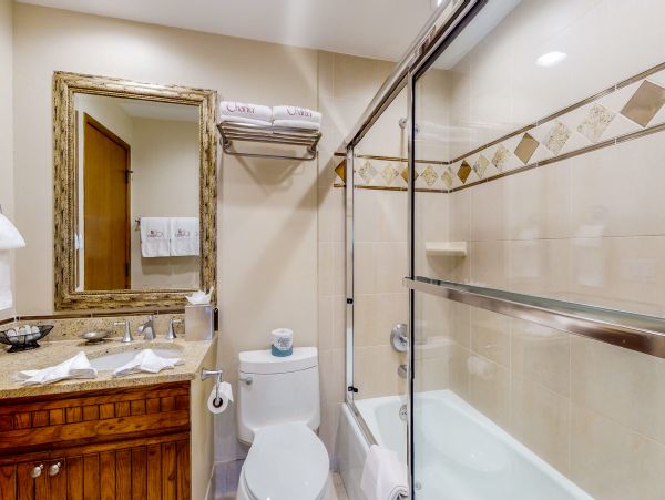 Beaver Creek Bachelor Gulch Condo 952451