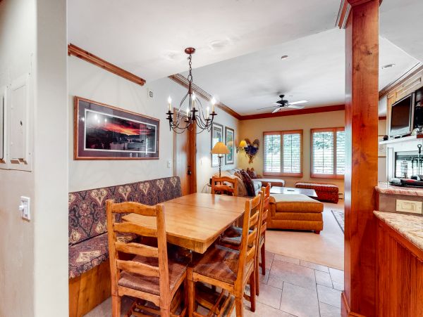 Beaver Creek Bachelor Gulch Condo 952455