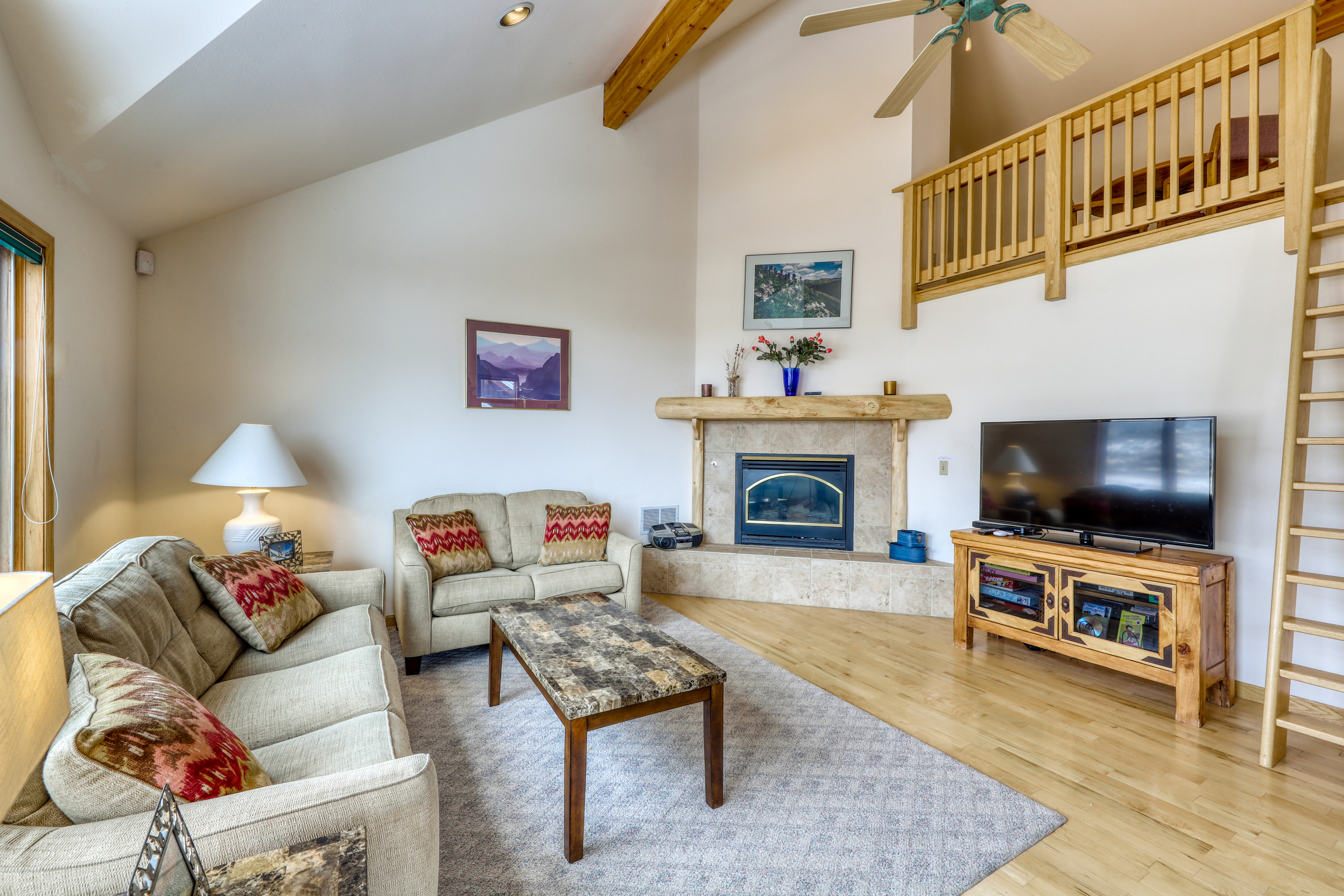 Aspen Home 952472