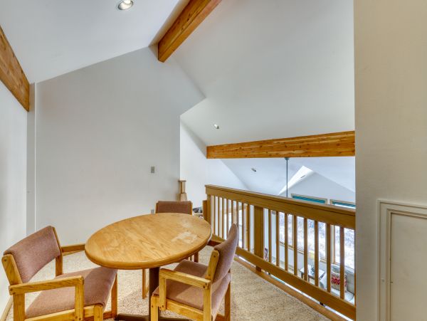 Aspen Home 952472