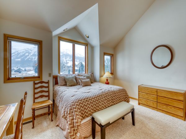 Aspen Home 952472