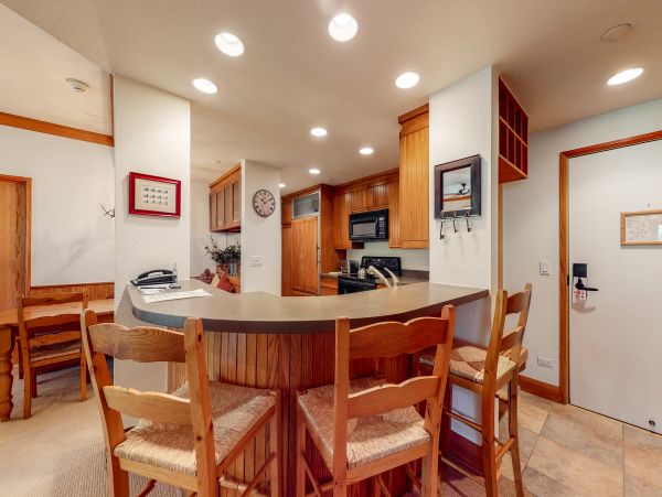 Beaver Creek Bachelor Gulch Condo 952475