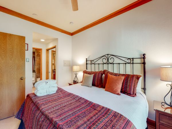 Beaver Creek Bachelor Gulch Condo 952475