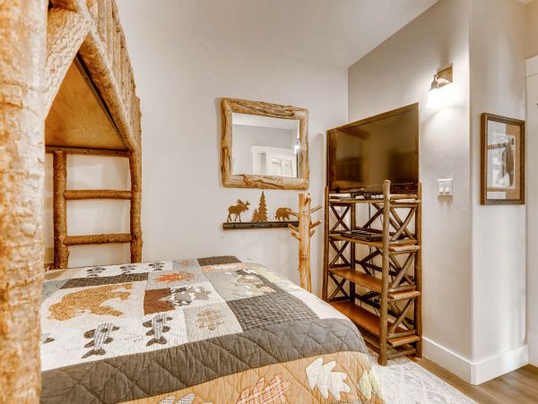 Beaver Creek Bachelor Gulch Condo 952476