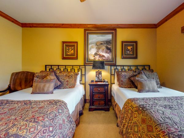 Beaver Creek Bachelor Gulch Condo 952481