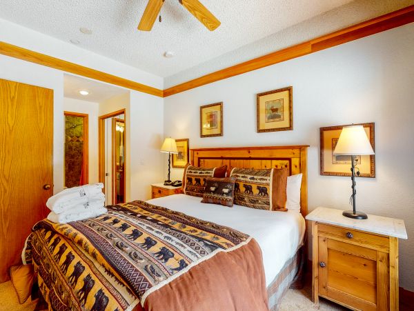 Beaver Creek Bachelor Gulch Condo 952482