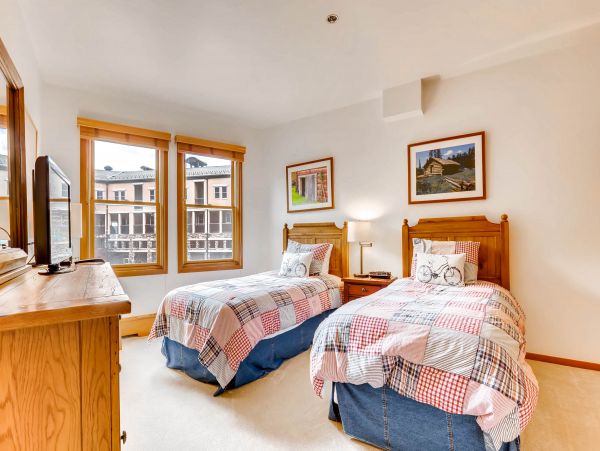 Snowmass Condo 952485