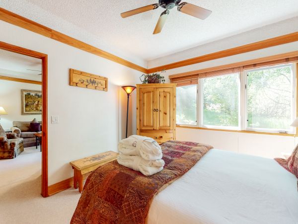 Beaver Creek Bachelor Gulch Condo 952488