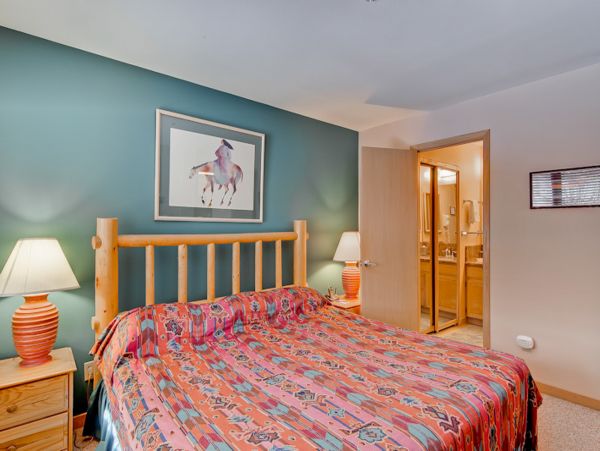 Breckenridge 3 Bedroom Ski In Ski Out Condo