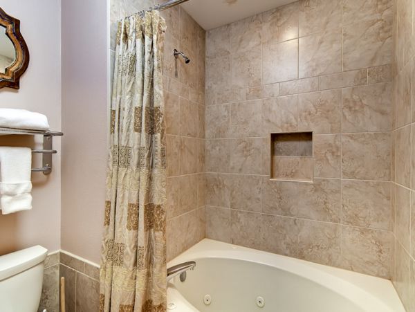 Breckenridge 3 Bedroom Ski In Ski Out Condo