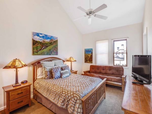 Snowmass Condo 952499