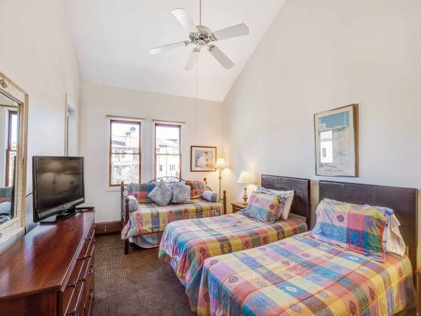 Snowmass Condo 952499