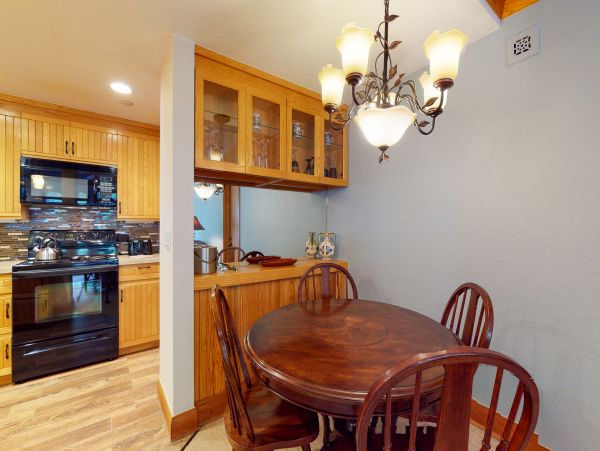 Beaver Creek Bachelor Gulch Condo 952504