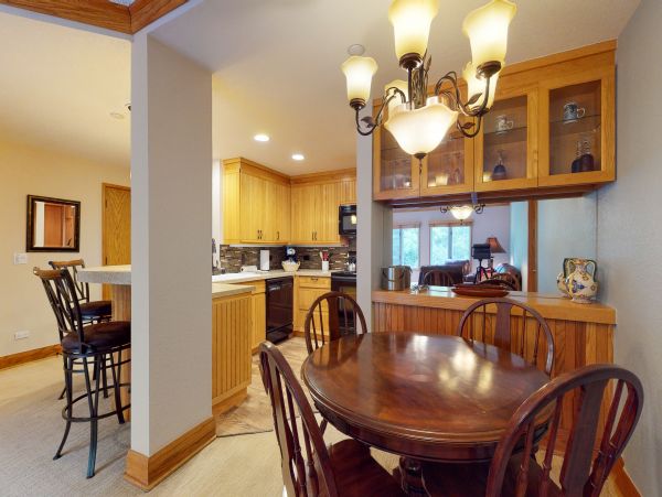 Beaver Creek Bachelor Gulch Condo 952504