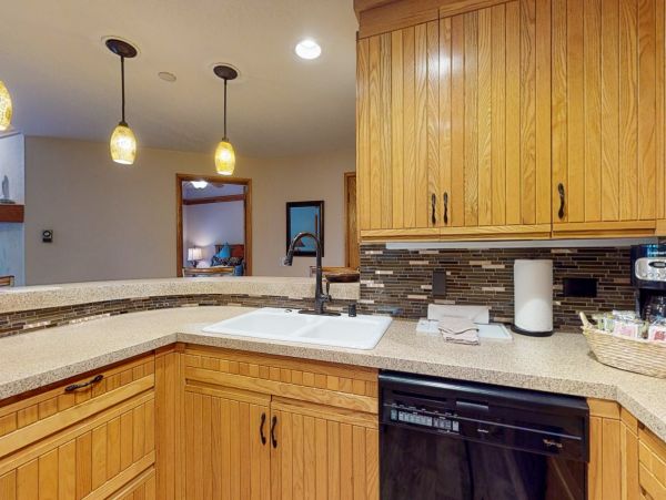 Beaver Creek Bachelor Gulch Condo 952504