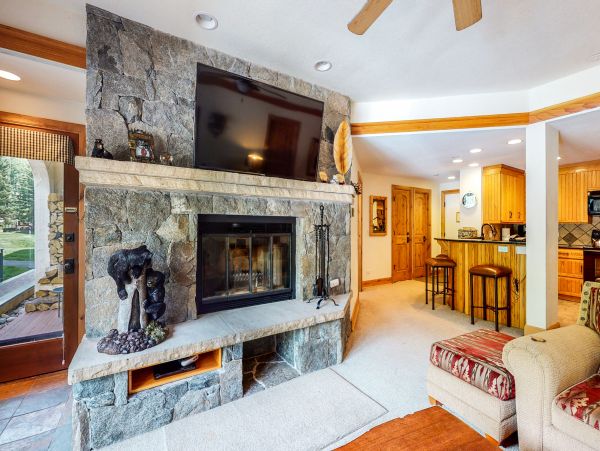 Beaver Creek Bachelor Gulch Condo 952511