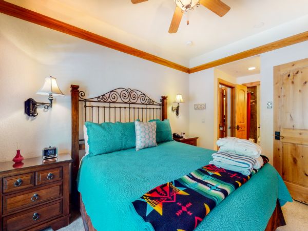 Beaver Creek Bachelor Gulch Condo 952511