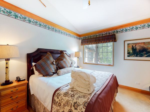 Beaver Creek Bachelor Gulch Condo 952549