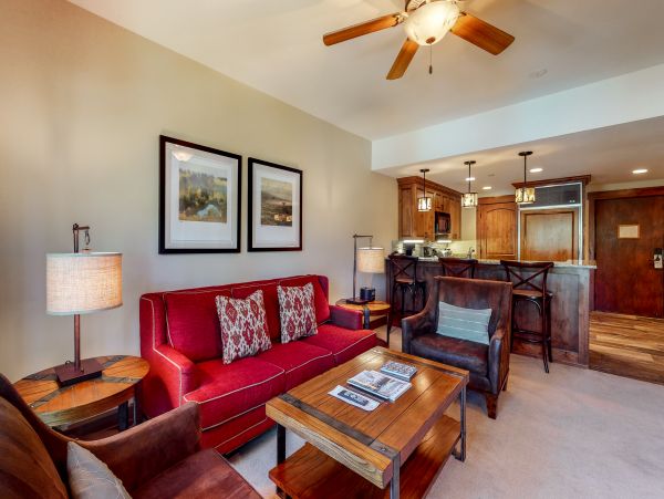 Beaver Creek Bachelor Gulch Condo 952551