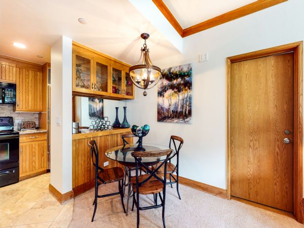 Beaver Creek Bachelor Gulch Condo 952560