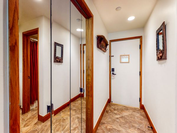 Beaver Creek Bachelor Gulch Condo 952560