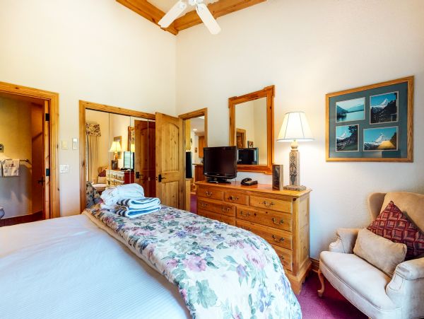 Beaver Creek Bachelor Gulch Condo 952563
