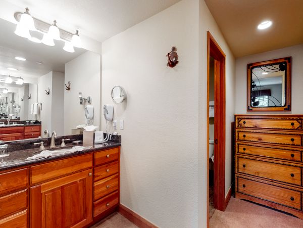 Luxury Beaver Creek 3 Bedroom Ski In Ski Out Renta