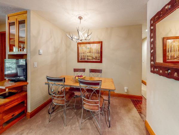 Beaver Creek Bachelor Gulch Condo 952571