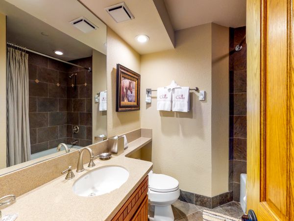 Beaver Creek Bachelor Gulch Condo 952572