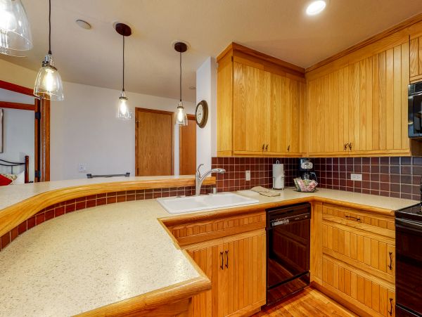 Beaver Creek Bachelor Gulch Condo 952576