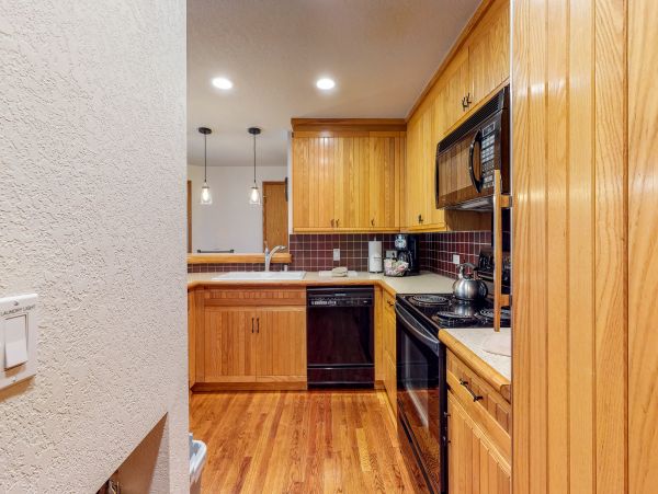 Beaver Creek Bachelor Gulch Condo 952576