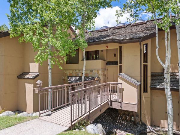Snowmass Vacation Rental: Luxury Ski-In/Ski-Out Retreat
