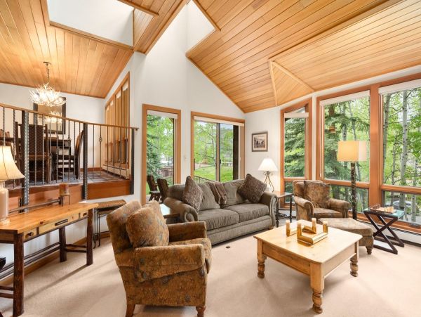 Snowmass Vacation Rental: Luxury Ski-In/Ski-Out Retreat